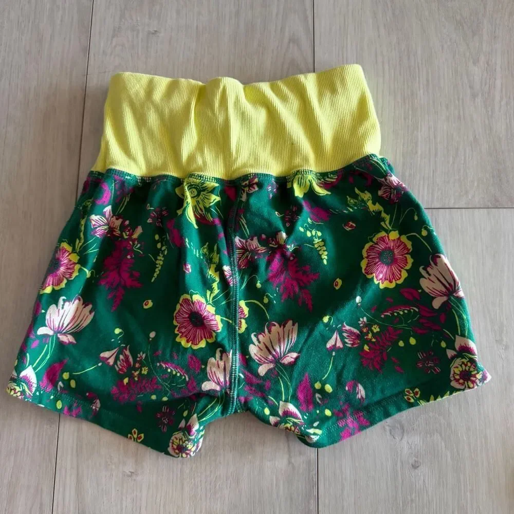 Free people women floral shorts size xs